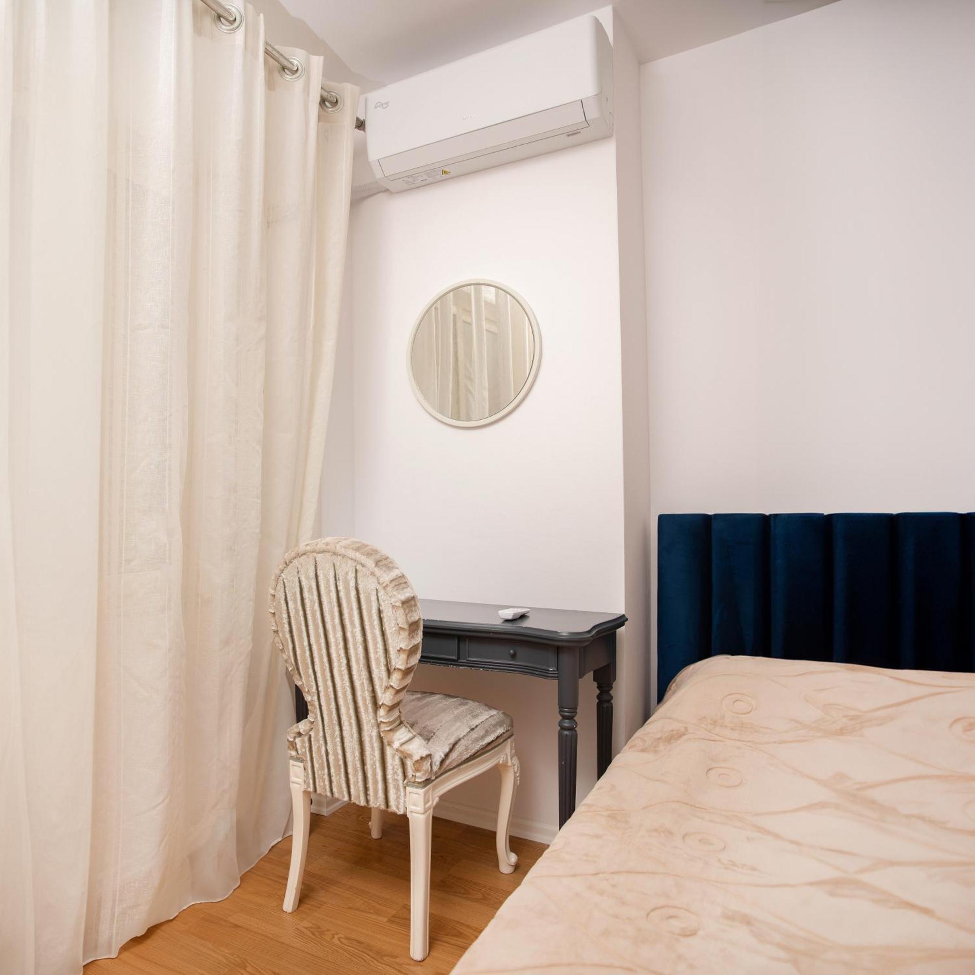 Suprem Apartment ティラナ エクステリア 写真