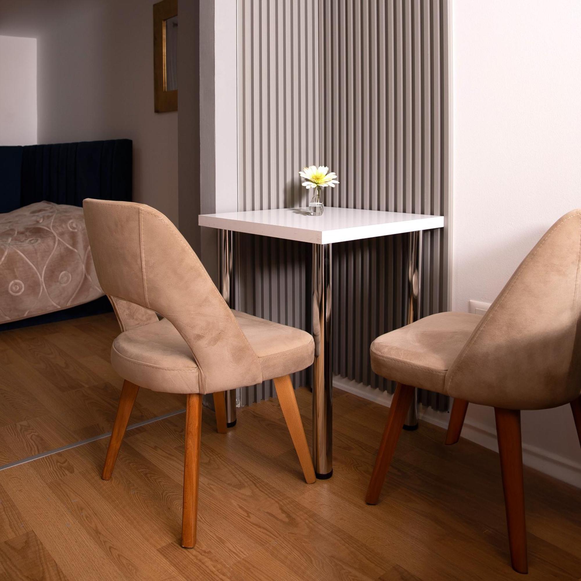 Suprem Apartment ティラナ エクステリア 写真